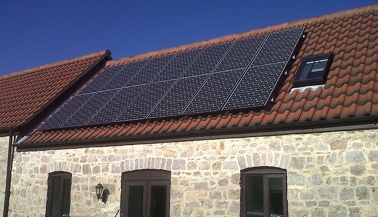 Solar photovoltaic panels installation