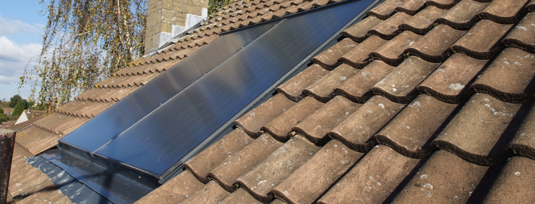 Solar Thermal Collector Panels in Domestic Roof